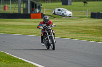 Vintage-motorcycle-club;eventdigitalimages;mallory-park;mallory-park-trackday-photographs;no-limits-trackdays;peter-wileman-photography;trackday-digital-images;trackday-photos;vmcc-festival-1000-bikes-photographs